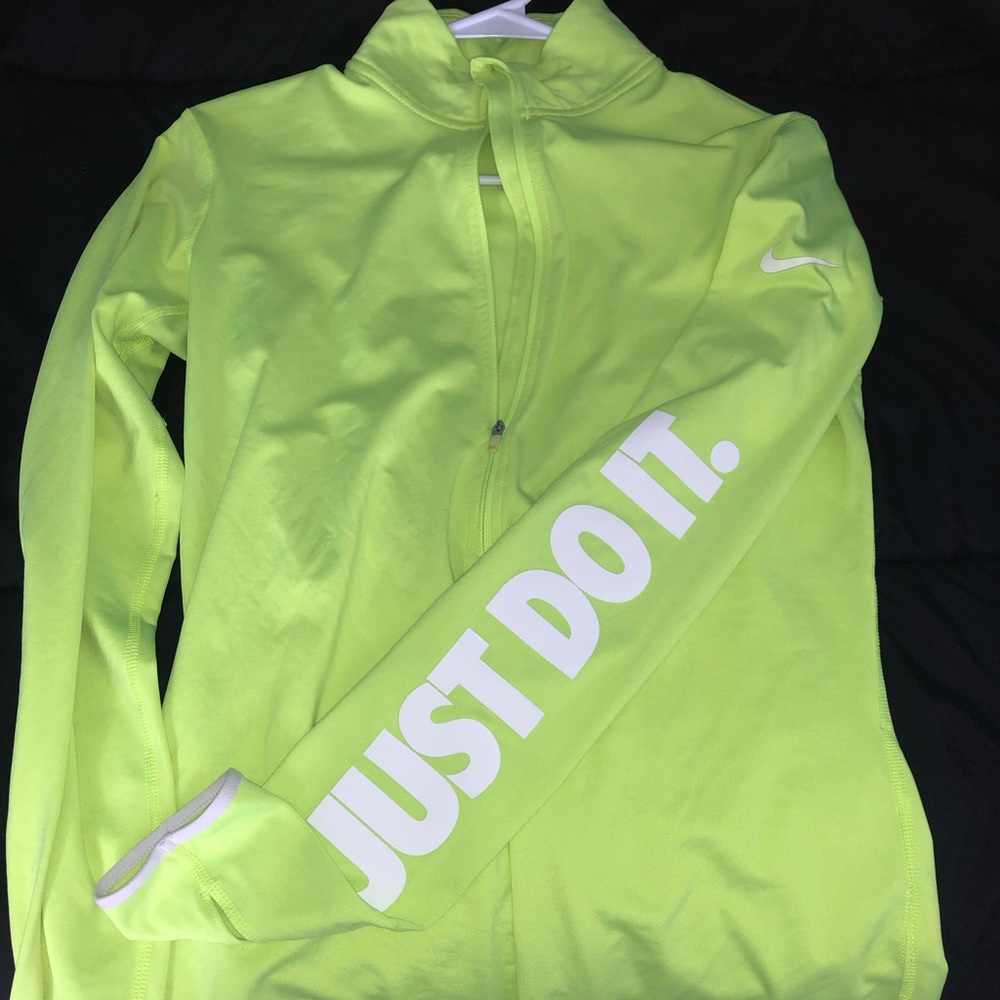 Nike pro half zip